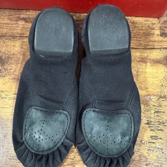 🖤 Capezio Canvas Jazz Shoes Youth 3W Black – Dance, Ballet, Theater 💃🏻 - Picture 4 of 6